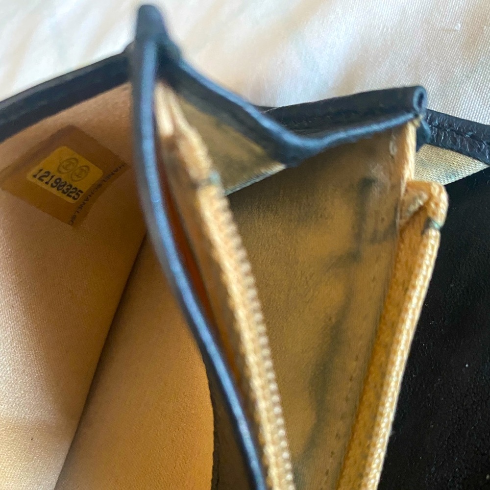 Chanel Camellia wallet - Picture 7 of 14